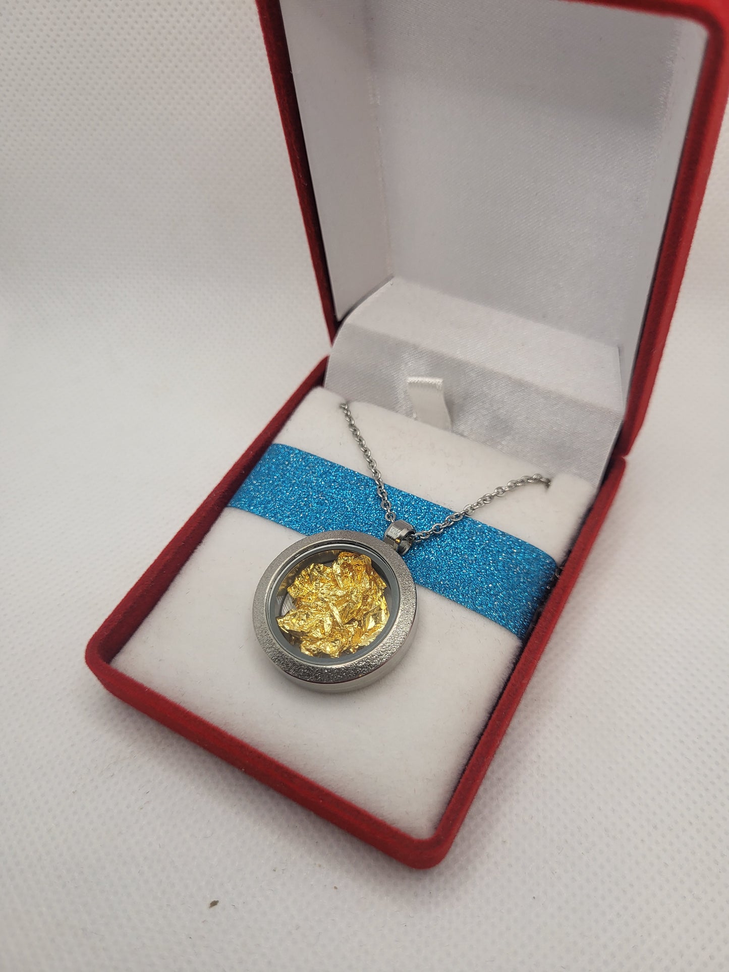 Pendentif rond feuille d or 24k