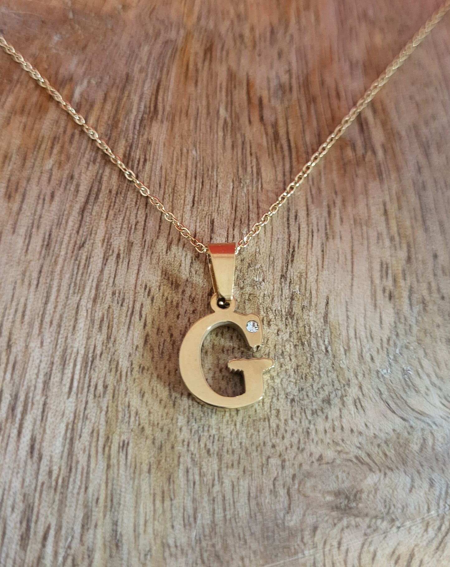 Pendentif initiale avec son écrin personnalisable