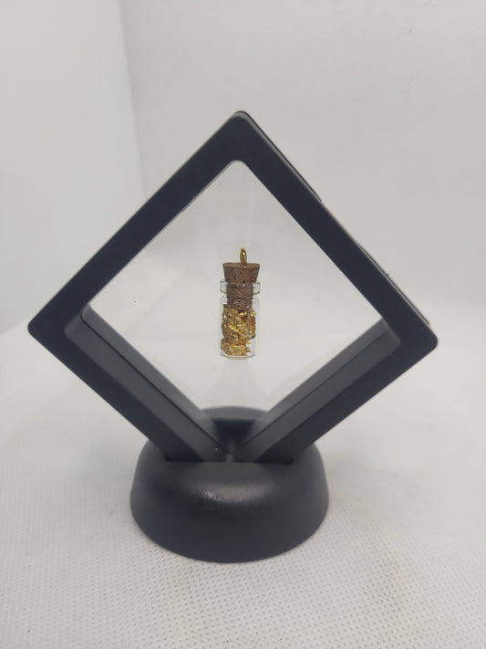 Cadres pendentifs petite fiole d or 24k
