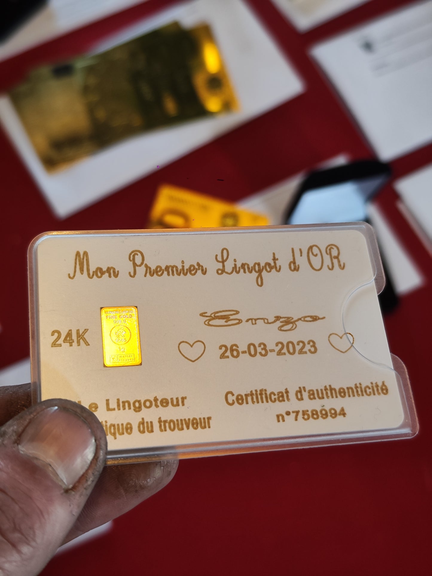 Carte "mon premier lingot d'or" avec lingot de 1g d'or 999.9 à personnaliser ( white)