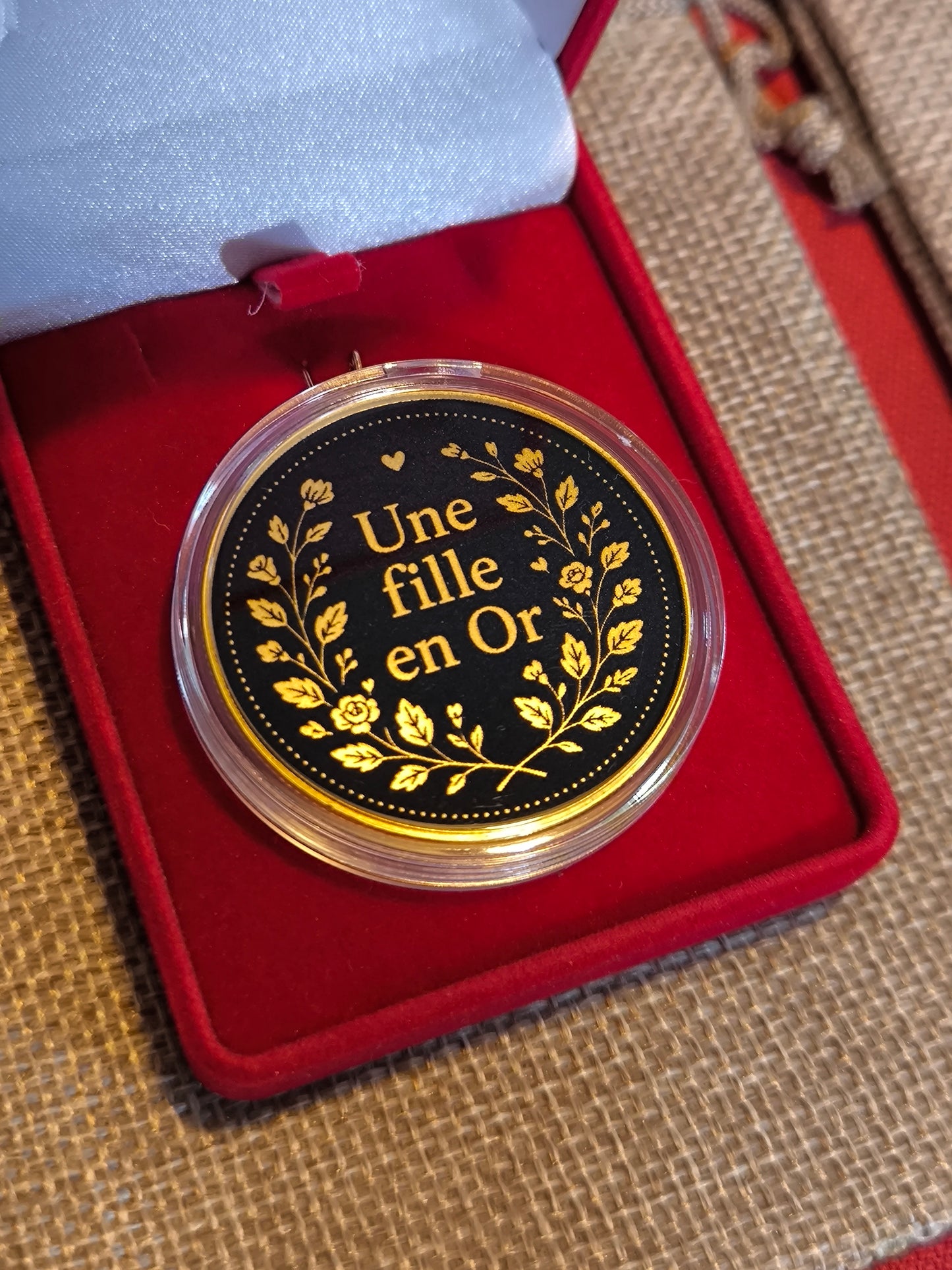 la monnaie à personnaliser "une fille en or" n°2