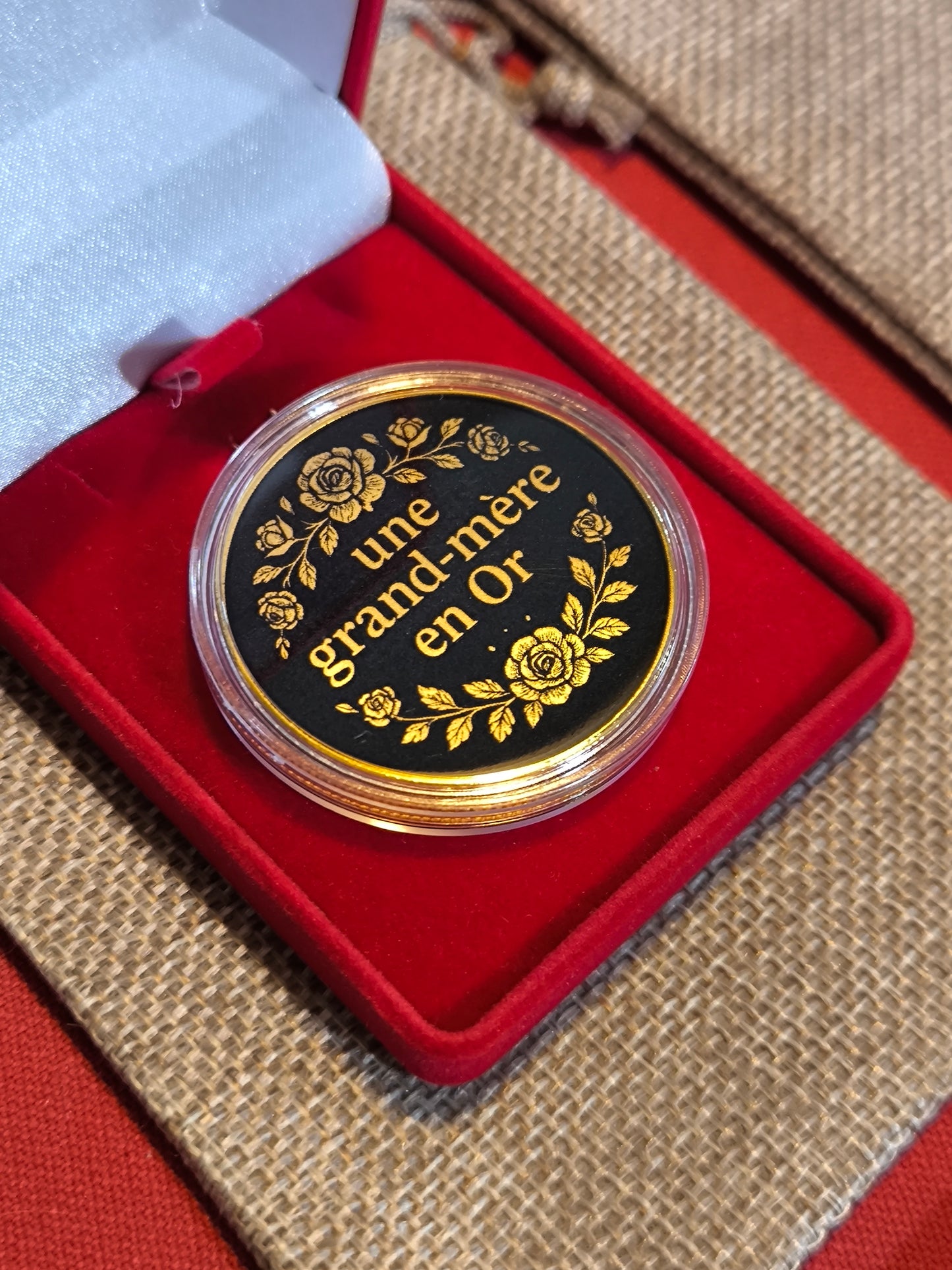 La monnaie à personnaliser "une grand-mère en or"