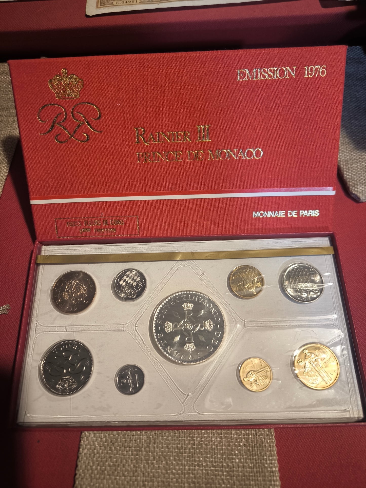 Coffret fleurs de coins Monaco avec Monaie en argent