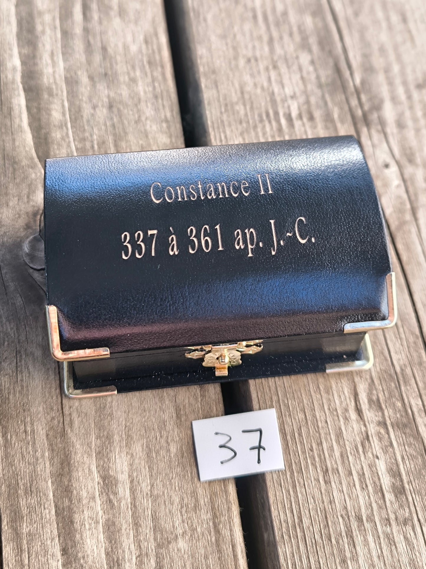 Monnaie romaine prestige numéro 37